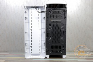 Thermaltake Versa C22 RGB Snow Edition