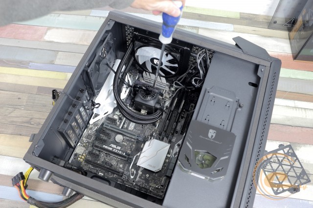 DEEPCOOL BARONKASE LIQUID