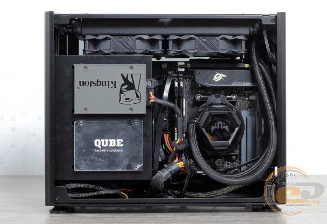 QUBE A4