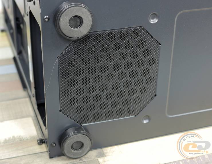 Cooler Master MasterBox MB600L V2