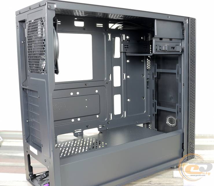 Cooler Master MasterBox MB600L V2
