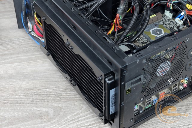 ASUS ROG RYUO 240