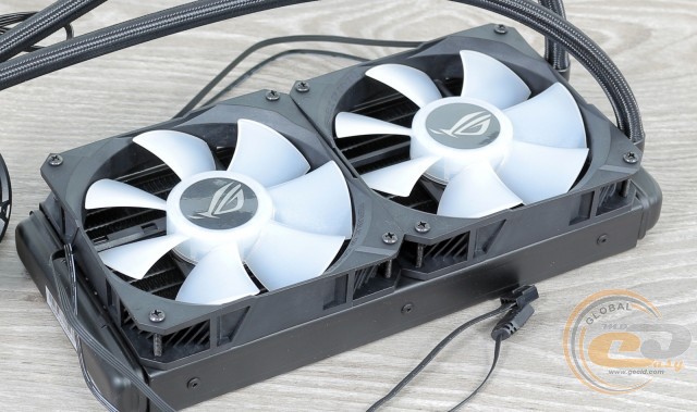 ASUS ROG STRIX LC 240 RGB