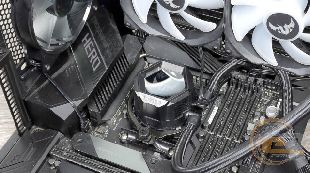 ASUS TUF Gaming LC 240 RGB