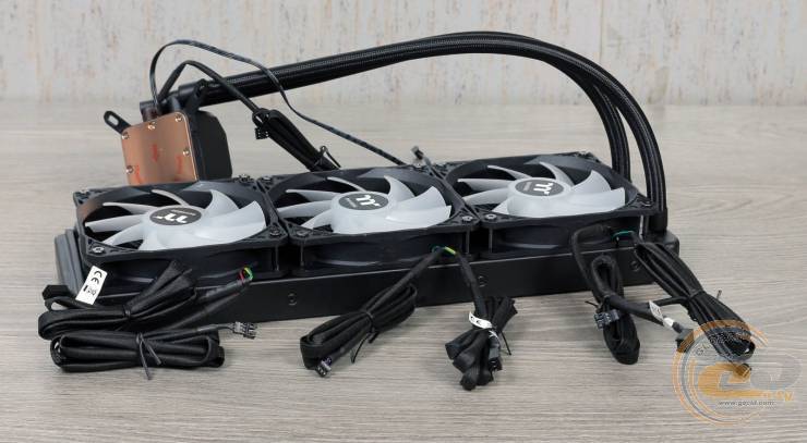 Thermaltake TH360 ARGB Sync