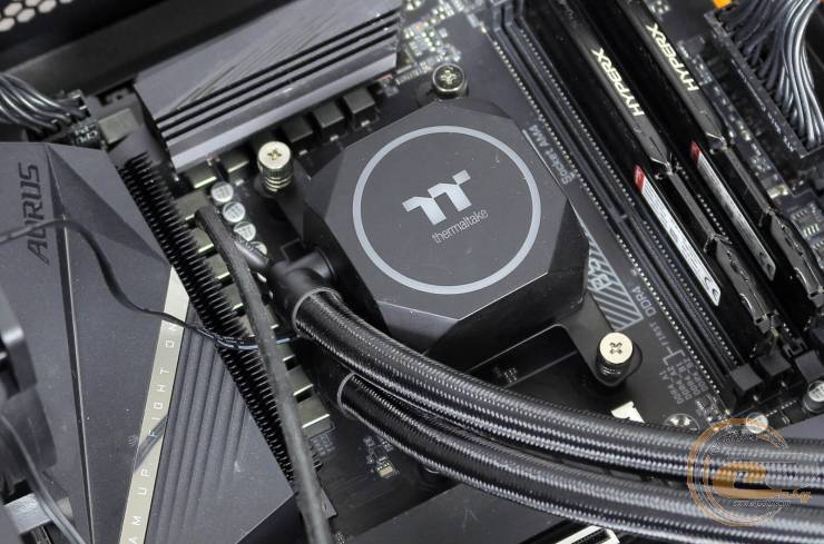 Thermaltake TH360 ARGB Sync