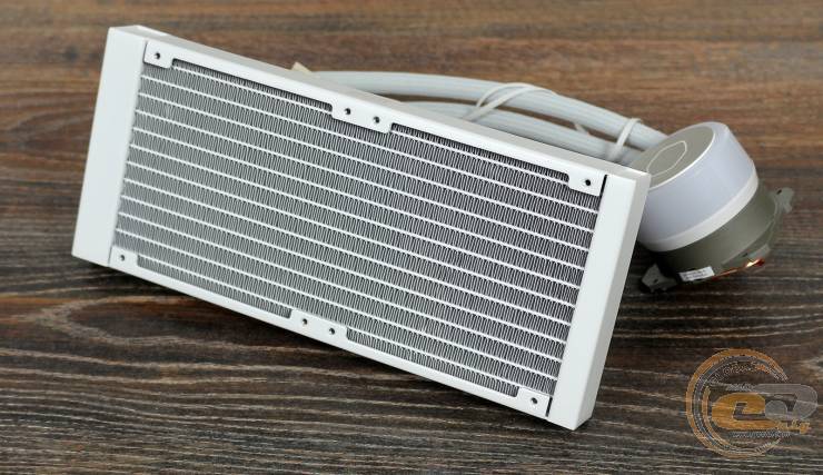 Cooler Master MasterLiquid ML240 Illusion White Edition