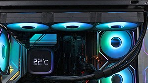Обзор системы жидкостного охлаждения DeepCool LP360: экран вдобавок