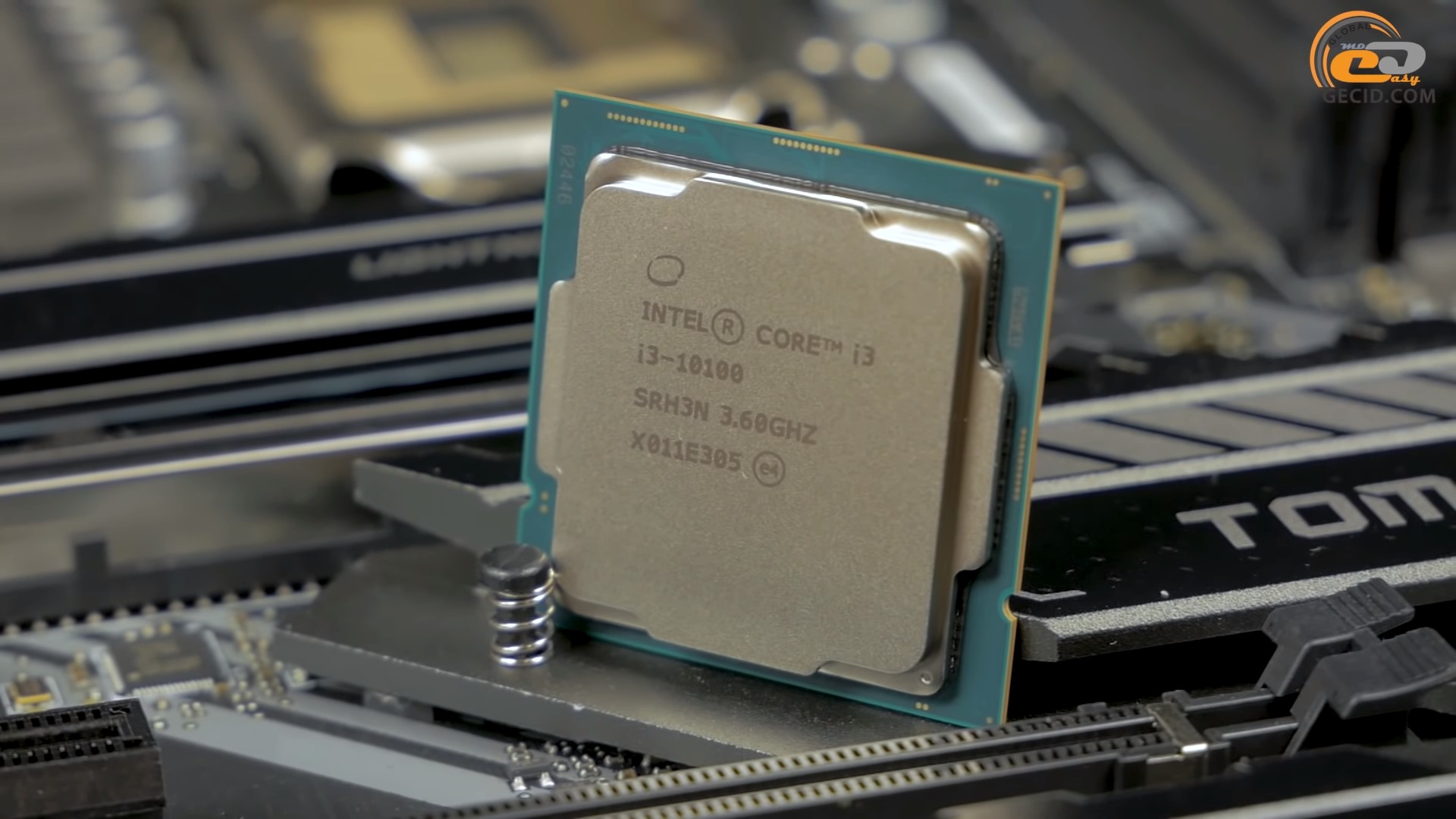 Тест Intel Core i5-10400 с DDR4-2666 и DDR4-3200: интересно «камни
