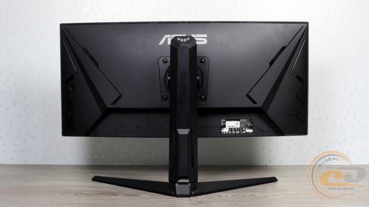 ASUS TUF Gaming VG30VQL1A