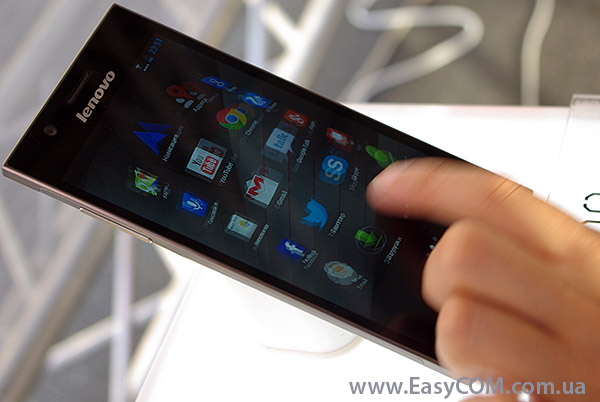 Lenovo K900