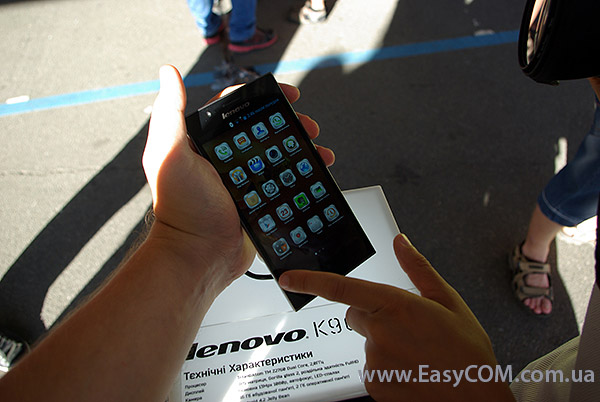 Lenovo K900
