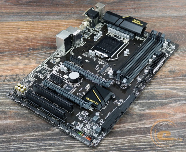 GIGABYTE GA-Z170-HD3 DDR3