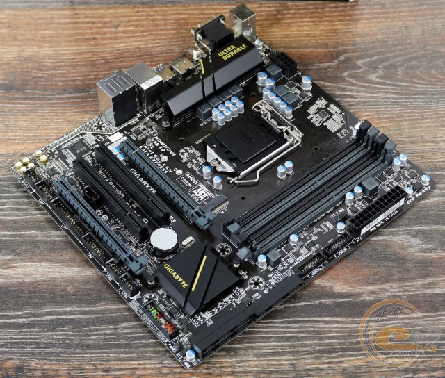 GIGABYTE GA-Z170M-D3H DDR3