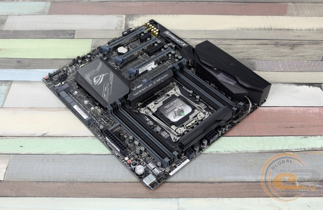 ASUS ROG RAMPAGE V EDITION 10