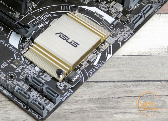 ASUS E3-PRO V5