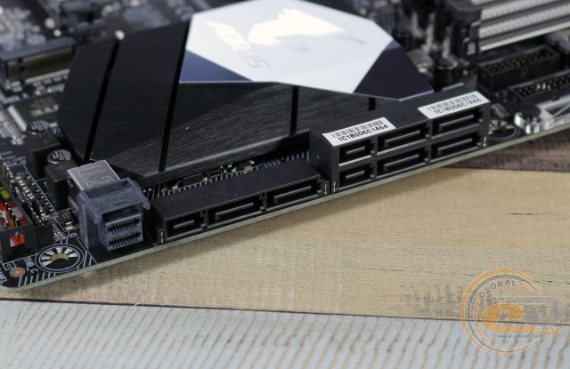 GIGABYTE AORUS GA-Z270X-Gaming 7