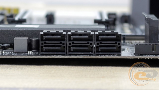 ASRock Z390 Phantom Gaming SLI