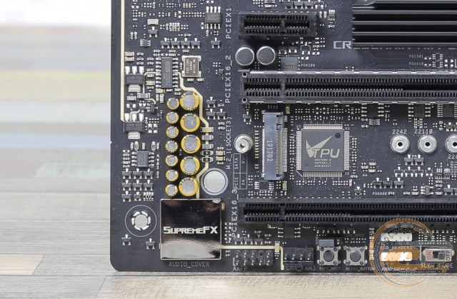 ASUS ROG Crosshair VIII Formula