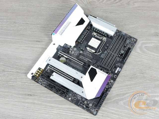 GIGABYTE Z490 VISION G