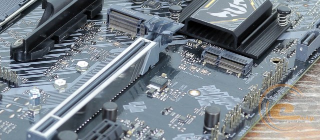 ASUS TUF GAMING A520M-PLUS