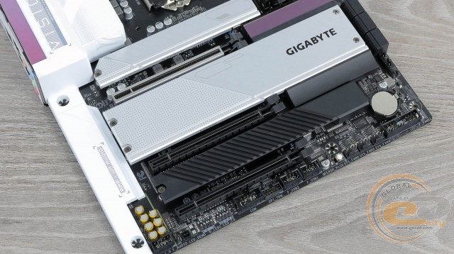 GIGABYTE Z590 VISION G