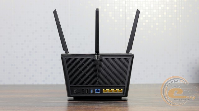 ASUS RT-AX68U