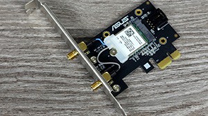 Обзор трехдиапазонного беспроводного адаптера ASUS PCE-AXE5400: Wi-Fi 6E для стационарного ПК