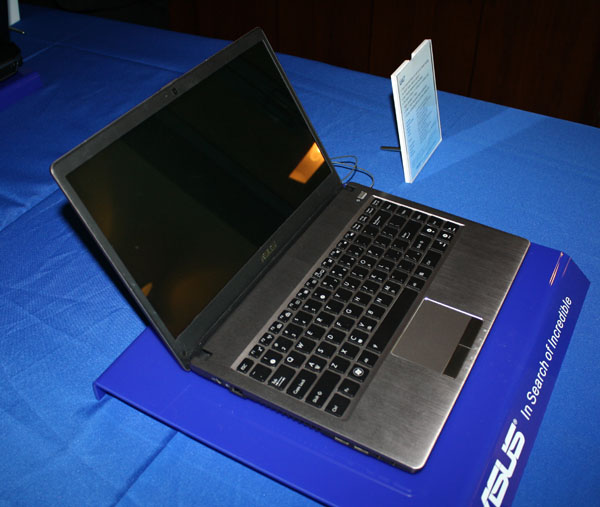 ASUS U47A 