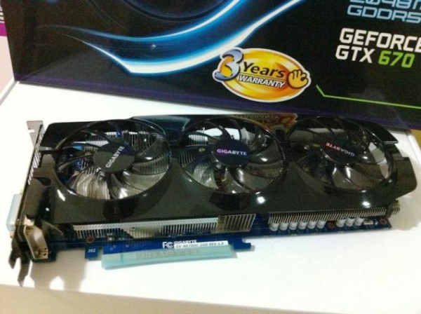 GIGABYTE GeForce GTX 670 WindForce 3X