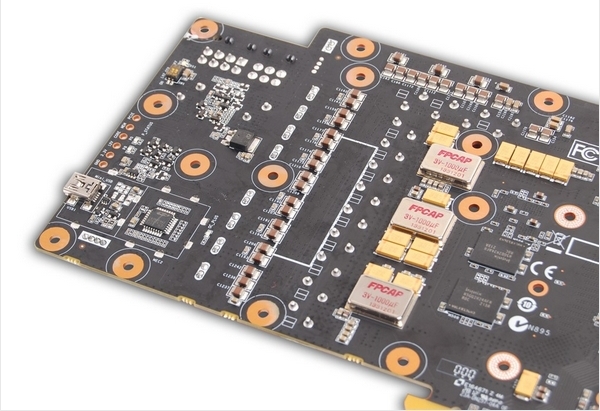 Ядра видеокарты. Zotac GTX 660 PCB.