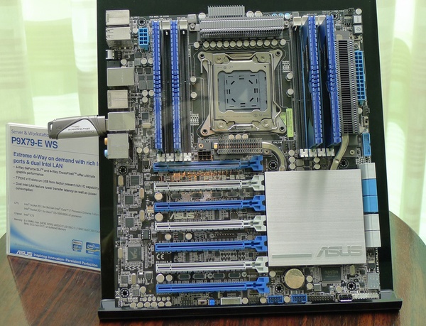 ASUS P9X79-E WS