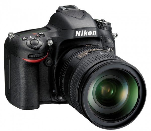 NIKON D610