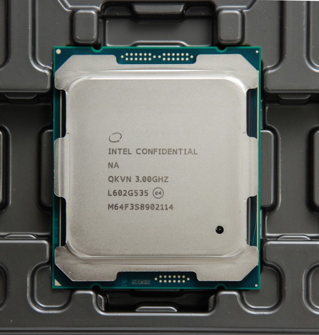 Intel Core i7-6950X Extreme Edition