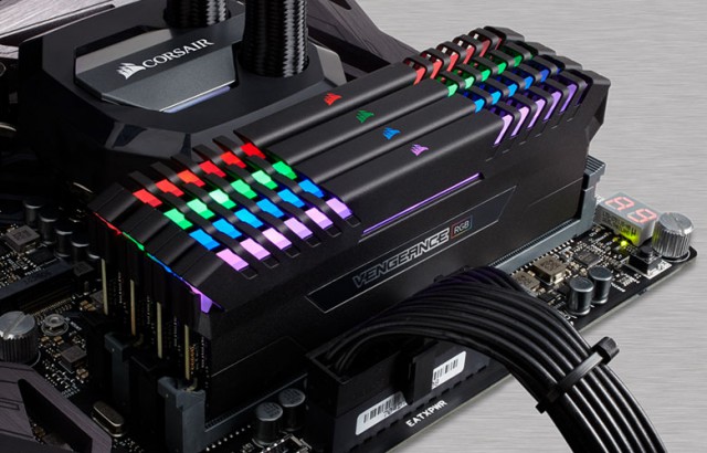 CORSAIR VENGEANCE RGB DDR4