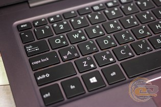 ASUS ZENBOOK UX305FA