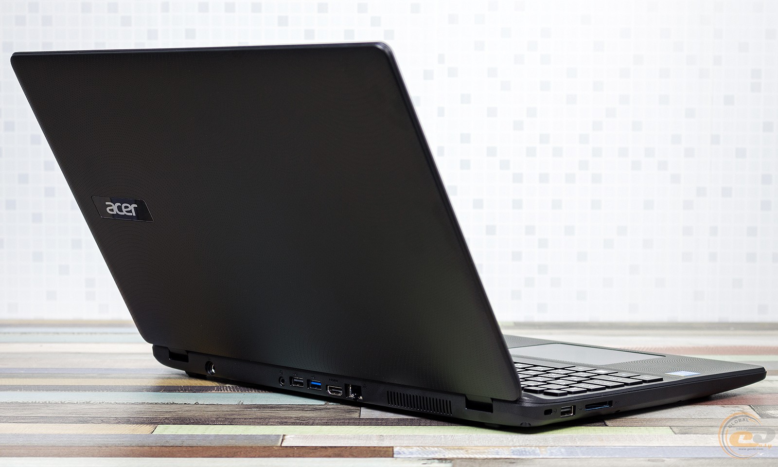 Ноутбук Acer Aspire E15 Start Es1-512-P4fr