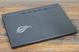 ASUS ROG Strix SCAR III