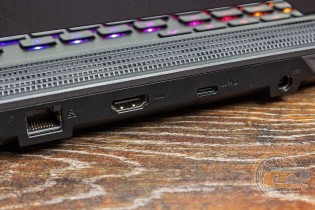 ASUS ROG Strix SCAR III