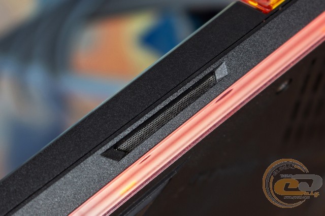 ASUS ROG Strix SCAR III