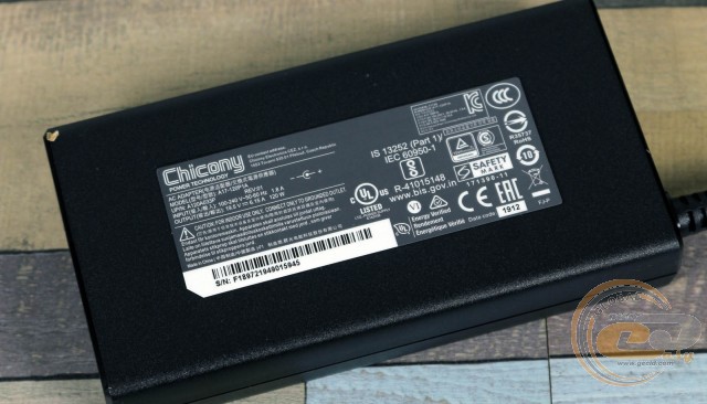 Dream Machines G1650Ti-15UA61