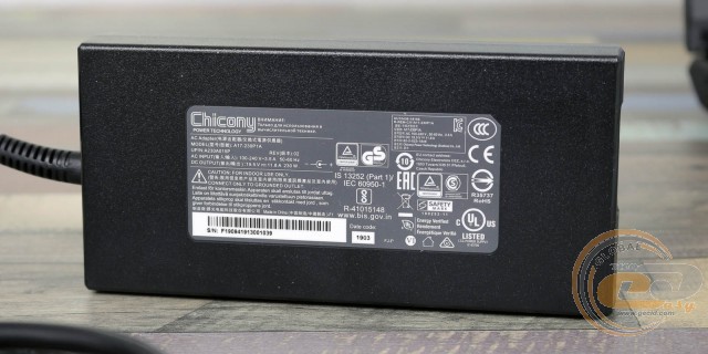 Dream Machines RG2070-17UA31
