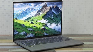 Обзор ASUS Zenbook A14 (UX3407) Copilot+PC: 980 граммов настоящего ультрабука с OLED и Snapdragon X Elite