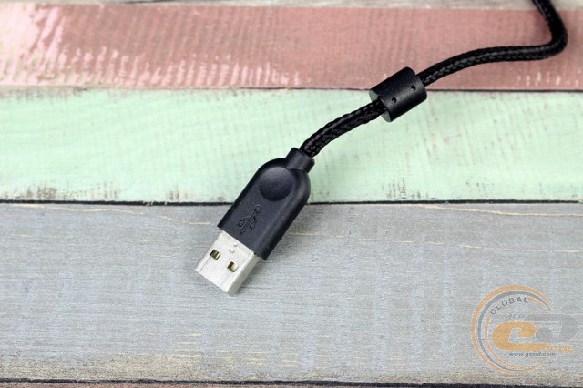 Logitech G303 Daedalus Apex