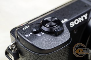 Sony α5100 (ILCE-5100L)