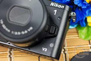 Nikon 1 V3