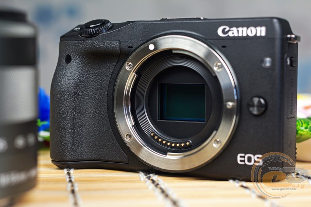 Canon EOS M3