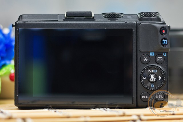 Canon EOS M3