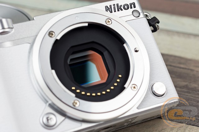 Nikon 1 J5