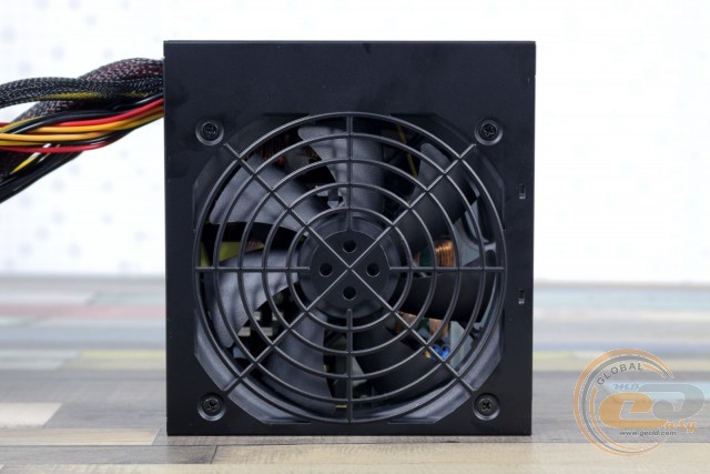 Cooler Master MasterWatt Lite 700